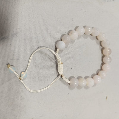 Natural Milky White Aqeeq Stone Bracelet - Genuine Gemstone Beaded Wristband Elegant Handcrafted Jewelry For Men And Women Fashion Accessory - Adjustable