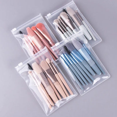 8pcs Travel Makeup Brush Kit Mini Cosmetic Brush For Face Foundation Blush Eye Shadow Wooden Handle (Random Color)