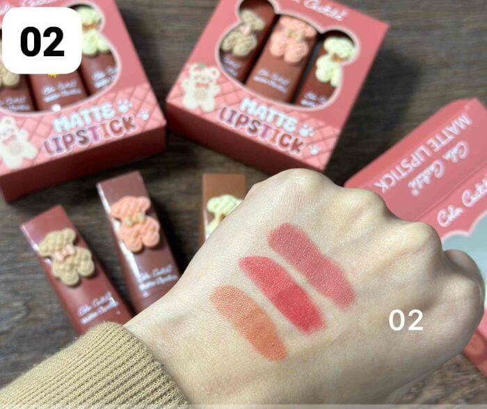 Pack Of 3 Color Castle Pigmented Lipsticks Pack - Shade 02