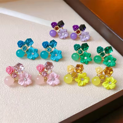Flower Crystal Korean Earrings – Elegant Women’s Fashion Jewelry In Multiple Colors (Black, Blue, Red, Yellow, Green, Sky Blue, Purple, Light Pink, Dark Pink (AXT-104) - Black
