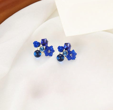 Flower Crystal Korean Earrings – Elegant Women’s Fashion Jewelry In Multiple Colors (Black, Blue, Red, Yellow, Green, Sky Blue, Purple, Light Pink, Dark Pink (AXT-104) - Black