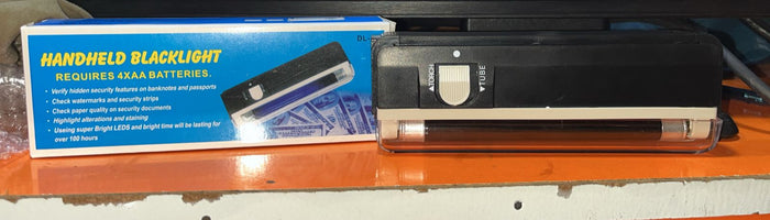 Portable Money Detector Handheld Blacklight Currency Checker For Banknotes Passports Security Documents